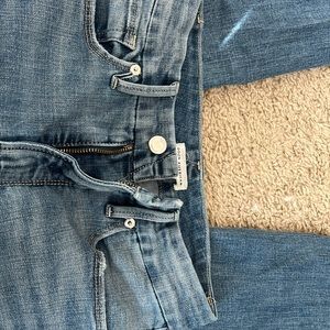 Good American distressed skinny high rise jeans